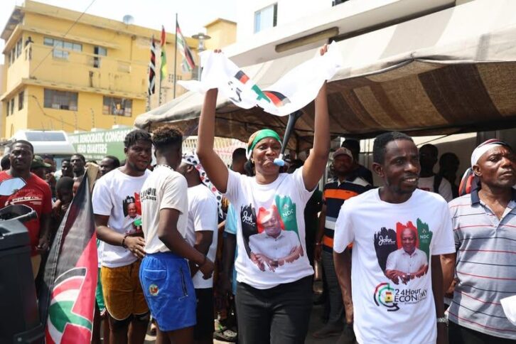 Image à la une de AFRIQUE – John Dramani Mahama remporte l’élection présidentielle au Ghana
