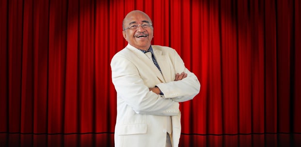 Image à la une de Golf du Rova Luxury Hotel – Dear Henry chante dans un endroit de luxe