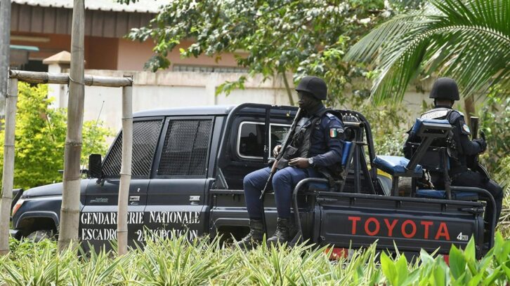 Image à la une de Les deux gendarmes ivoiriens détenus au Burkina Faso depuis plus d’un an sont libres