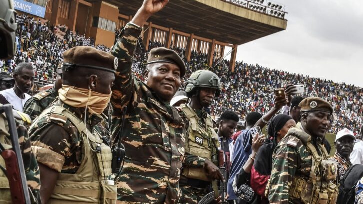 Image à la une de À Niamey, le général Tiani à l’offensive contre ses « ennemis » et leurs « valets africains »