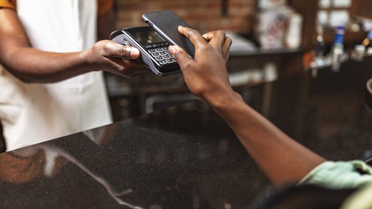 Image à la une de Pionnière du paiement instantané, l’Afrique se cherche encore un système commun