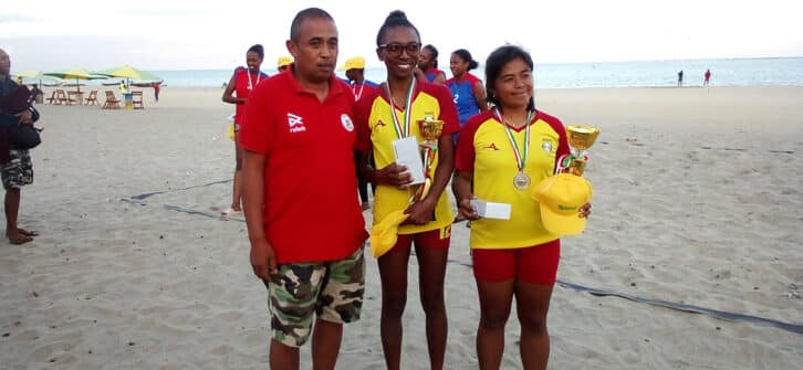 Image à la une de BEACHVOLLEY – ZONE 7 –  Madagascar 2 battue en finale