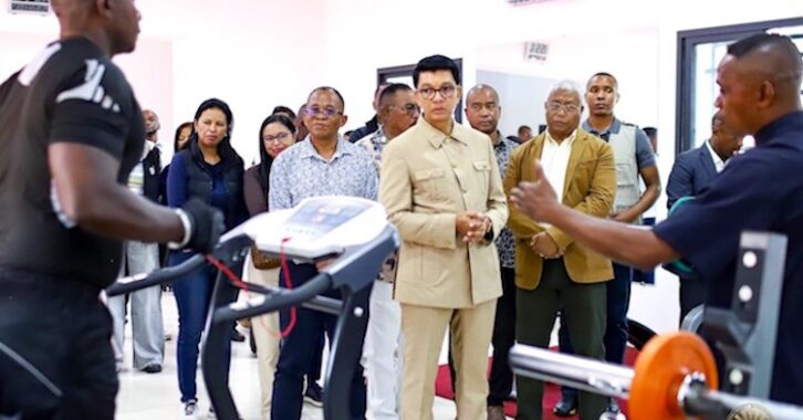 Image à la une de Rajoelina appelle à la cohésion des forces armées