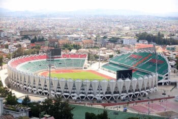 Image à la une de STADE BAREA – HOMOLOGATION – La balle dans le camp malgache
