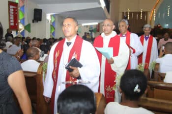 Image à la une de CONJONCTURE – Relation tendue entre l’État et l’Église
