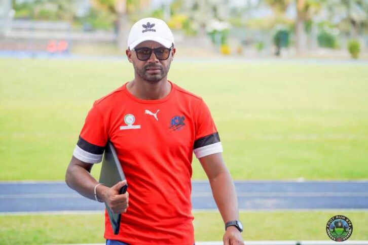Image à la une de Football : L’ex-Scorpion, Bob Ralaikoa, se démarque à La Réunion