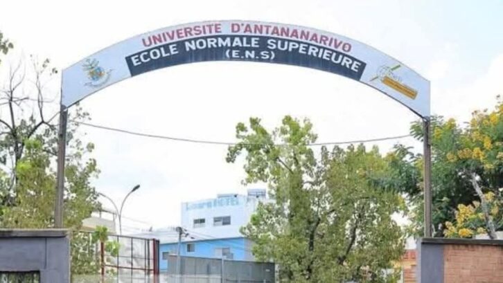 Image à la une de L’Ecole normale supérieure d’Antananarivo rend hommage aux figures emblématiques du parcours Physique-Chimie