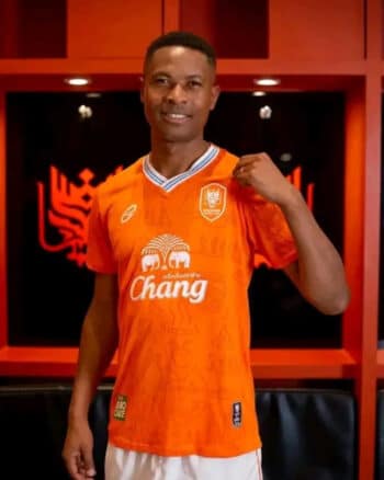 Image à la une de FOOTBALL – THAI LEAGUE – Njiva Rakotoharimalala retourne au Ratchaburi FC
