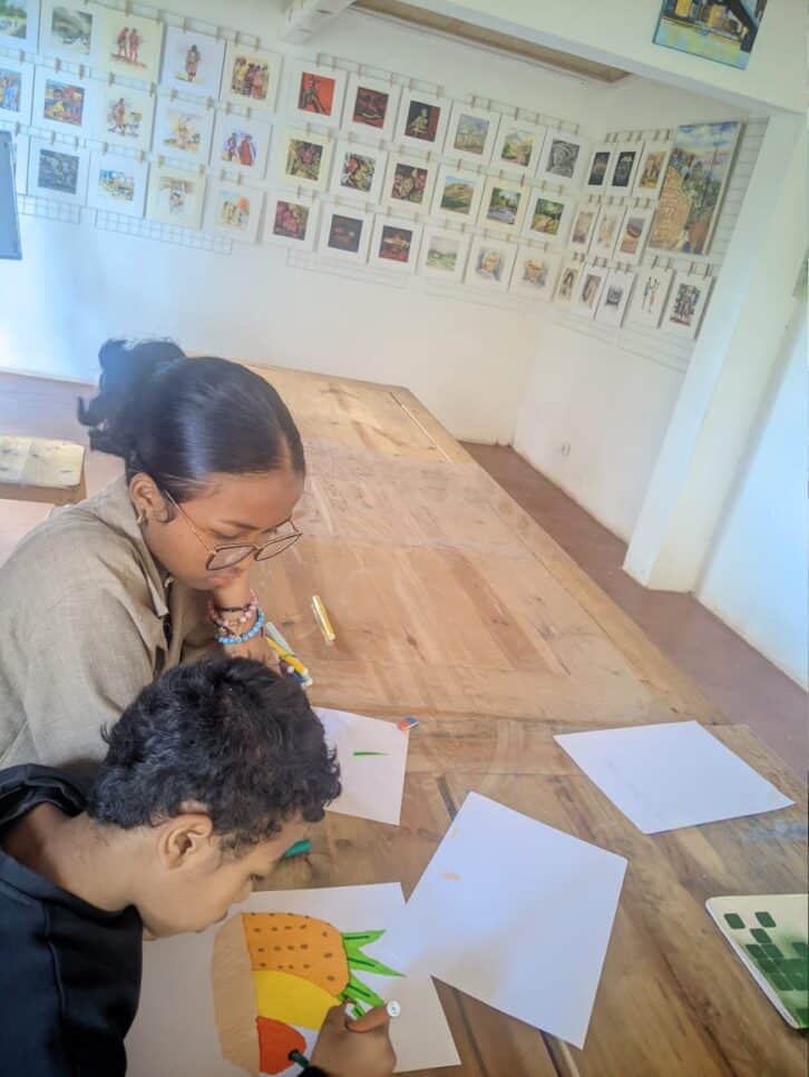Image à la une de ATELIER – L’art pour tous à Ambatovinaky