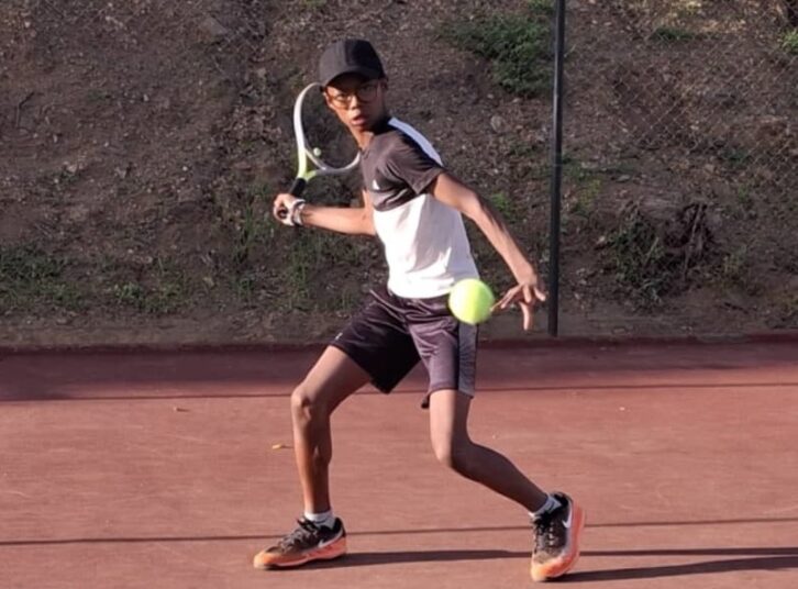 Image à la une de Tennis-Afrique Australe U14/U16 : Deuxième victoire des Akomba par équipe