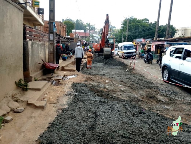 Image à la une de Rues d’Antananarivo – Les travaux de réhabilitation s’enchaînent !