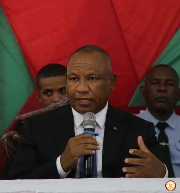 Image à la une de Conjoncture  – Ntsay Christian condamne la culture de la violence