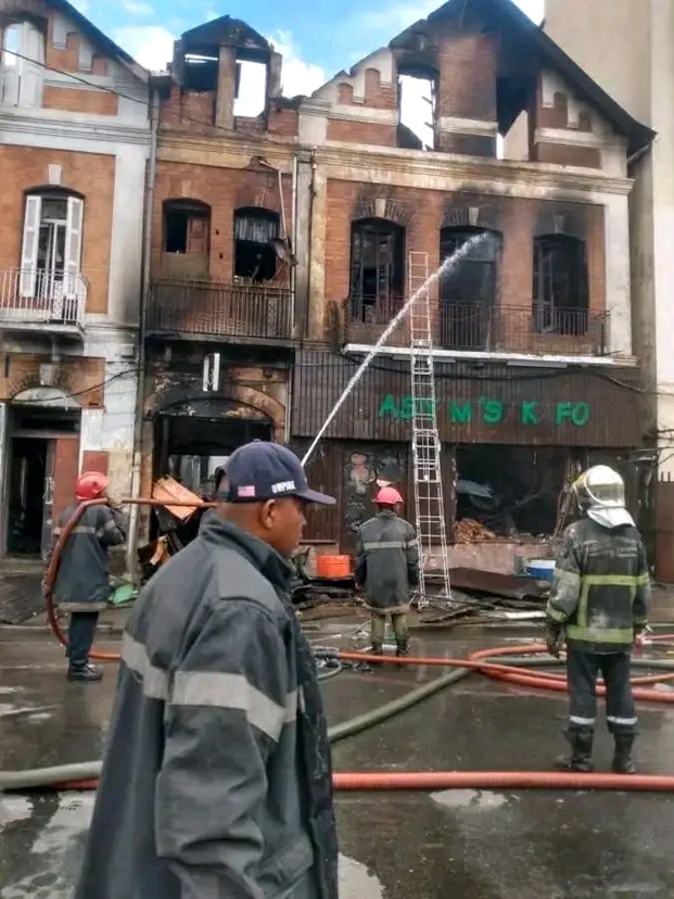 Image à la une de Incendie à Analakely – Une personne succombe, 2 autres blessées