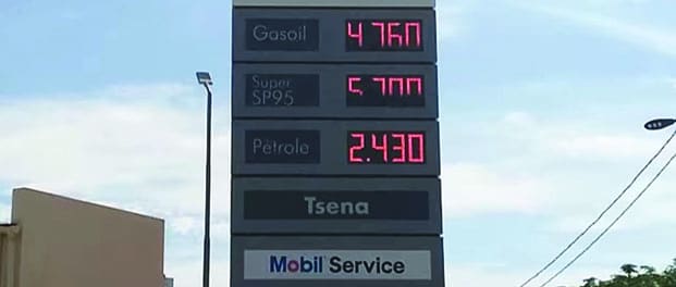 Image à la une de Carburants – L’Opposition souhaite une hausse vertigineuse 