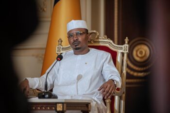 Image à la une de Attaque au Tchad, RDC-Rwanda, armes françaises, Nady Gbagbo, Apple vs Kinshasa : les 5 infos qu’il ne fallait pas manquer