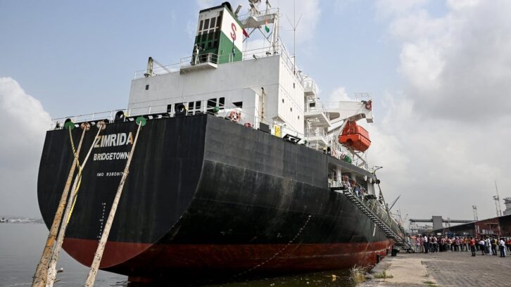 Image à la une de Côte d’Ivoire : le navire chargé de nitrate d’ammonium autorisé à accoster