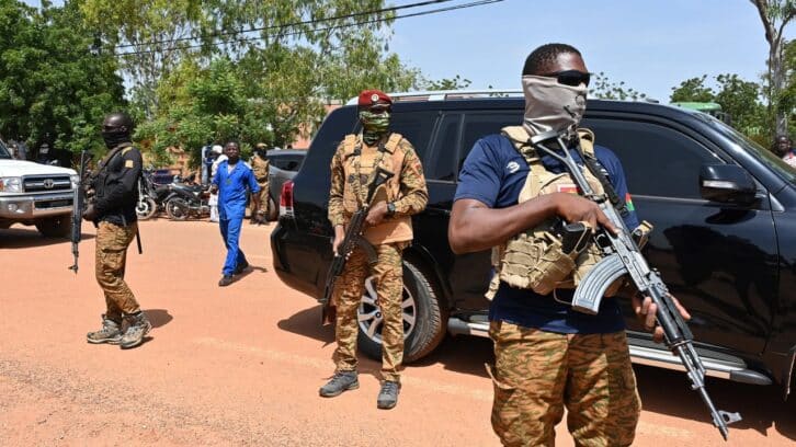 Image à la une de Sous Ibrahim Traoré, Ouagadougou est-elle devenue parano ?