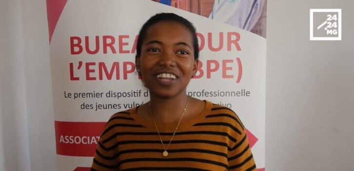 Image à la une de APPRENTISSAGE – Zoelina Tiarinirina ou celle qui veut combiner stylisme et décoration d’intérieur