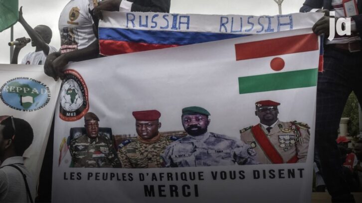 Image à la une de Mali, Burkina Faso, Niger : 2025, année cruciale pour les régimes militaires