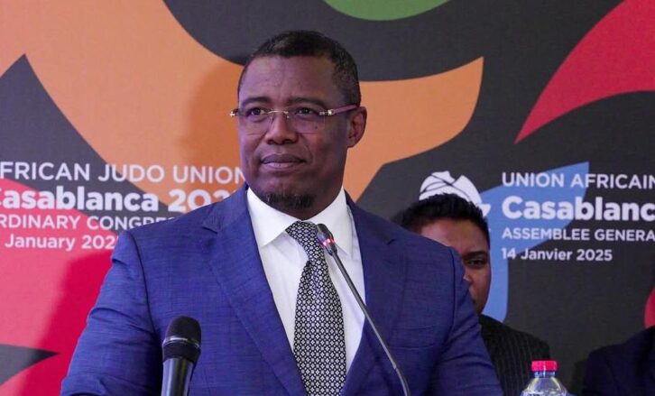Image à la une de SPORTS DE COMBAT – Siteny Randrianasoloniako rempile pour un second mandat à la présidence de l’Union africaine de judo