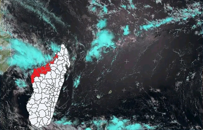 Image à la une de MÉTÉO  –  Vigilance fortes pluies dans le Boeny