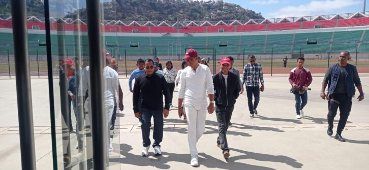 Image à la une de INFRASTRUCTURES – Gérard Andriamanohisoa se dit “confiant” quant à l’homologation du stade Barea de Mahamasina par la CAF