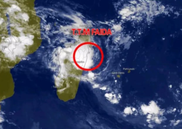 Image à la une de Cyclone Faida – Alerte rouge pour la côte Est