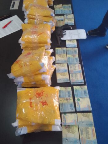 Image à la une de DROGUE – Six Malgaches et trois Mauriciens soupçonnés de trafic de 16 kilos de cocaïne et de corruption arrêtés