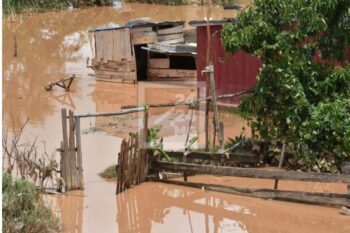 Image à la une de INTEMPERIES – Plus de 2 500 sinistrés du côté d’Ampitatafika et ses environs à cause de la montée des eaux, selon le BNGRC