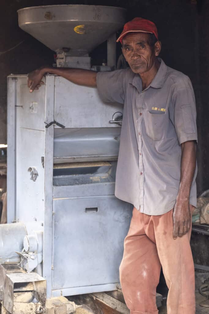 Image à la une de Les grains de l’espoir : Déploiement de l’électricité d’origine renouvelable dans les villages ruraux de Madagascar