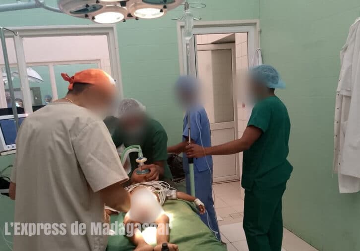 Image à la une de SANTÉ – Une centaine de médecins partent à l’étranger