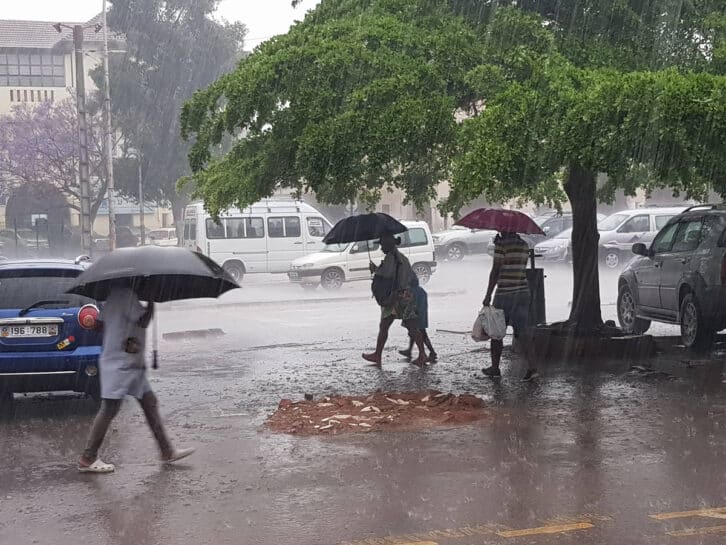 Image à la une de MÉTÉO   –  Des averses orageuses attendues dans toute l’île