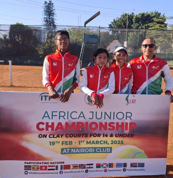 Image à la une de TENNIS – CHAMPIONNAT D’AFRIQUE U14 – Trois raquettes malgaches représentent la Grande Île