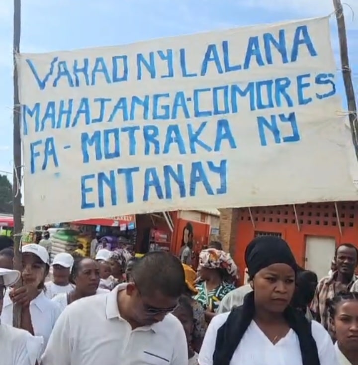 Image à la une de TRAFIC MAHAJANGA – Les exportateurs exigent la réouverture de la voie maritime
