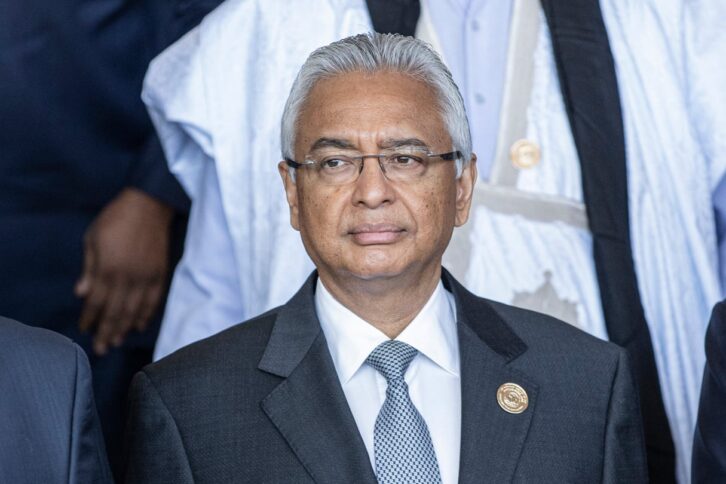 Image à la une de Maurice : l’ancien Premier ministre Pravind Jugnauth arrêté pour blanchiment d’argent
