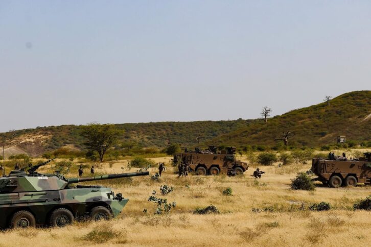 Image à la une de Le Sénégal et la France créent une commission pour organiser le retrait militaire français