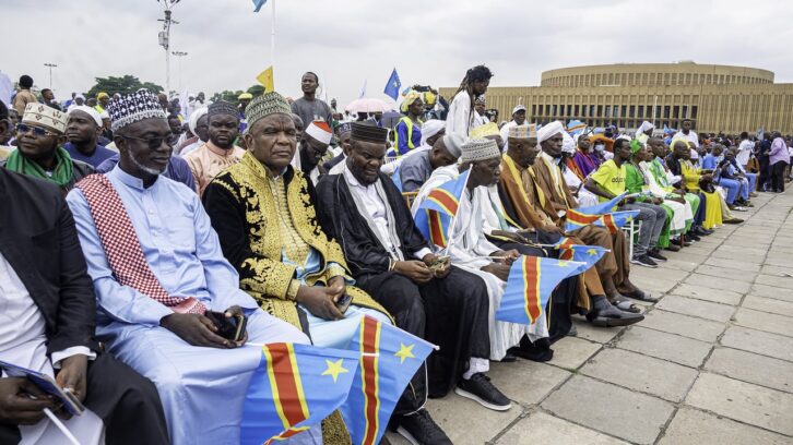 Image à la une de En RDC, les Églises tentent un grand écart entre le M23, Félix Tshisekedi et l’opposition
