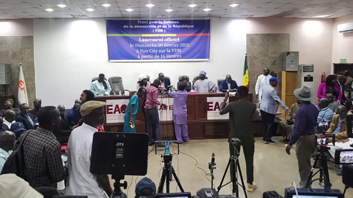 Image à la une de Face au Pastef de Bassirou Diomaye Faye et Ousmane Sonko, l’opposition sénégalaise fait front commun