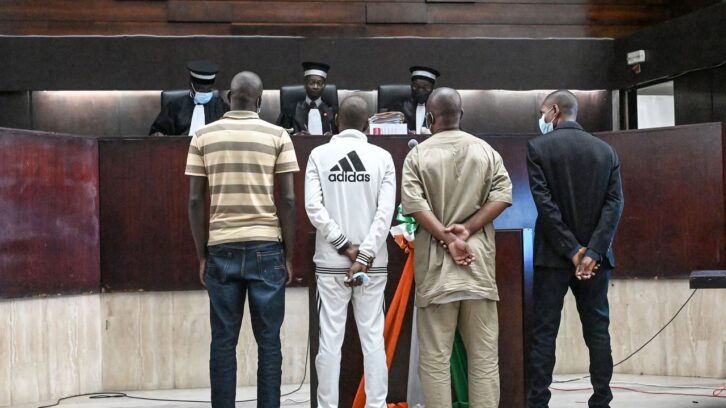 Image à la une de Côte d’Ivoire : au procès de l’attentat de Grand-Bassam, la perpétuité requise contre les accusés