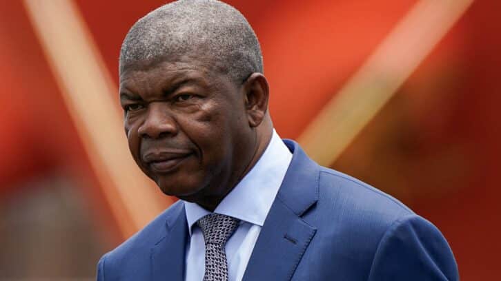 Image à la une de João Lourenço : « Pour que la paix revienne en RDC, il n’y a pas d’autre solution que le dialogue »
