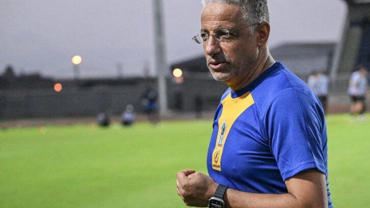 Image à la une de Sanctionné par la CAF pour avoir critiqué le Maroc, l’Algérien Adel Amrouche a été blanchi
