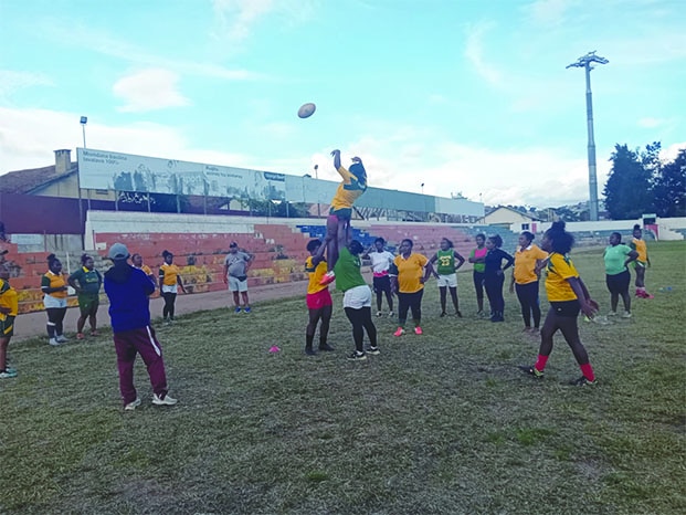 Image à la une de Rugby féminin – Le SCB Besarety, une décennie de domination et un défi pour l’international
