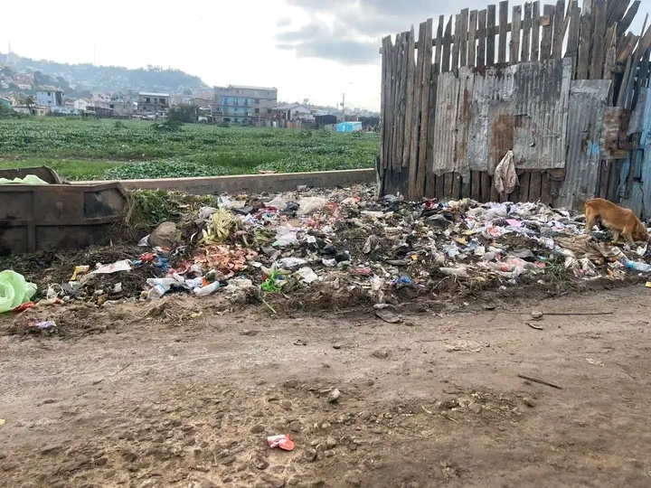 Image à la une de ANTANANARIVO  –  Des dépôts sauvages d’ordures à éliminer