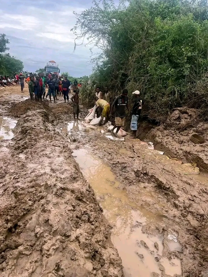 Image à la une de RN10   – Des travaux d’urgence  organisés