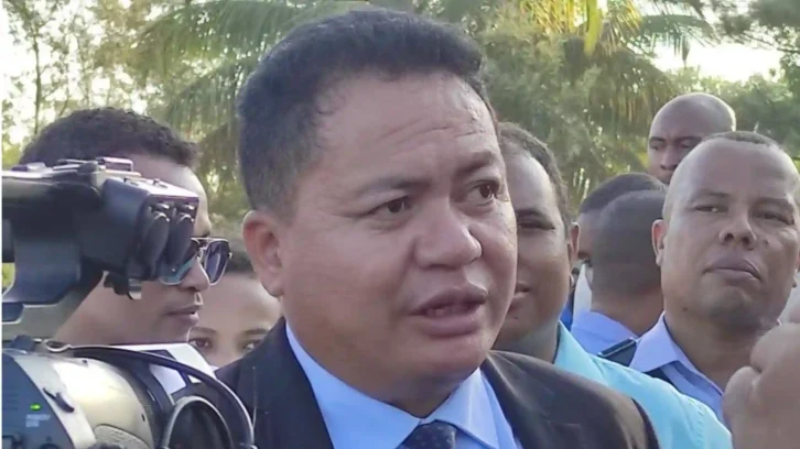 Image à la une de ENSEIGNEMENT SUPERIEUR – Le Professeur Diny Razanakolona reconduit à la présidence de l’Université de Toamasina