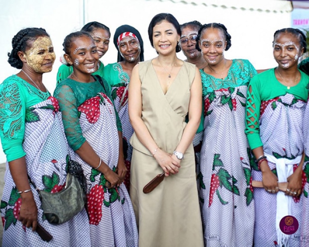 Image à la une de Activités et projets en l’honneur des femmes – Mialy Rajoelina sur tous les fronts !
