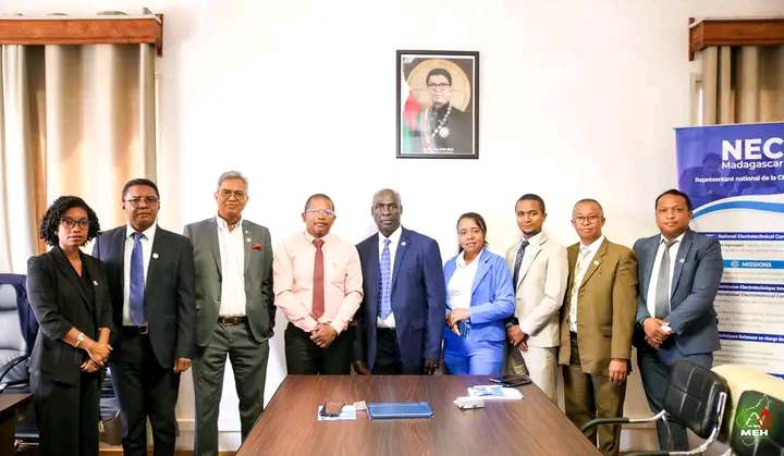 Image à la une de Madagascar sélectionnée parmi les pays pilotes pour la transition énergétique en Afrique