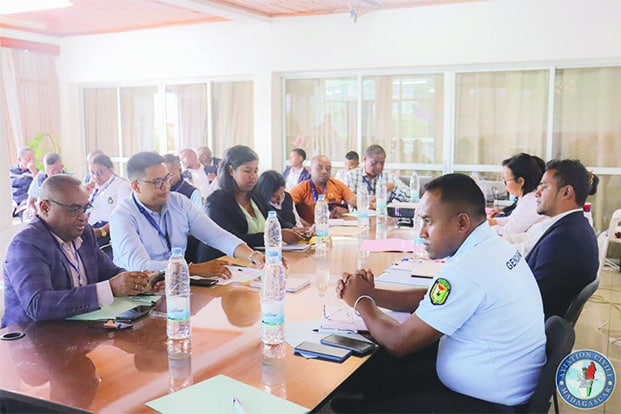 Image à la une de Sécurité aérienne – Madagascar s’adapte aux normes internationales