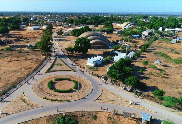Image à la une de UNIVERSITÉ DE TOLIARA – Un candidat  à la présidence se desiste