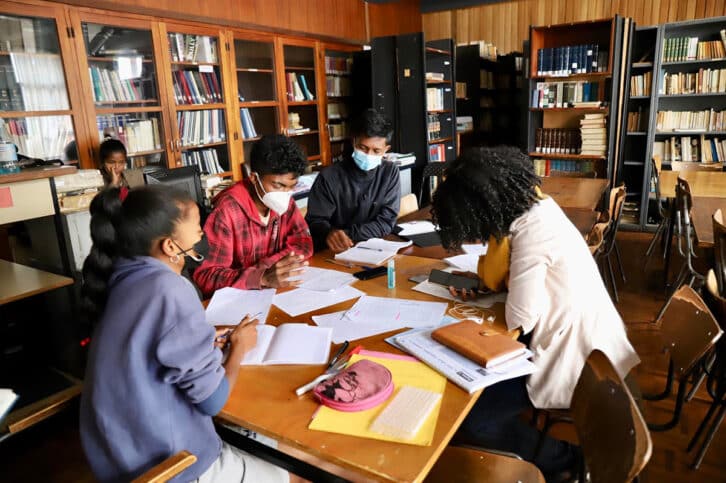 Image à la une de UNIVERSITÉ D’ANTANANARIVO – Les étudiants en proie à de multiples difficultés